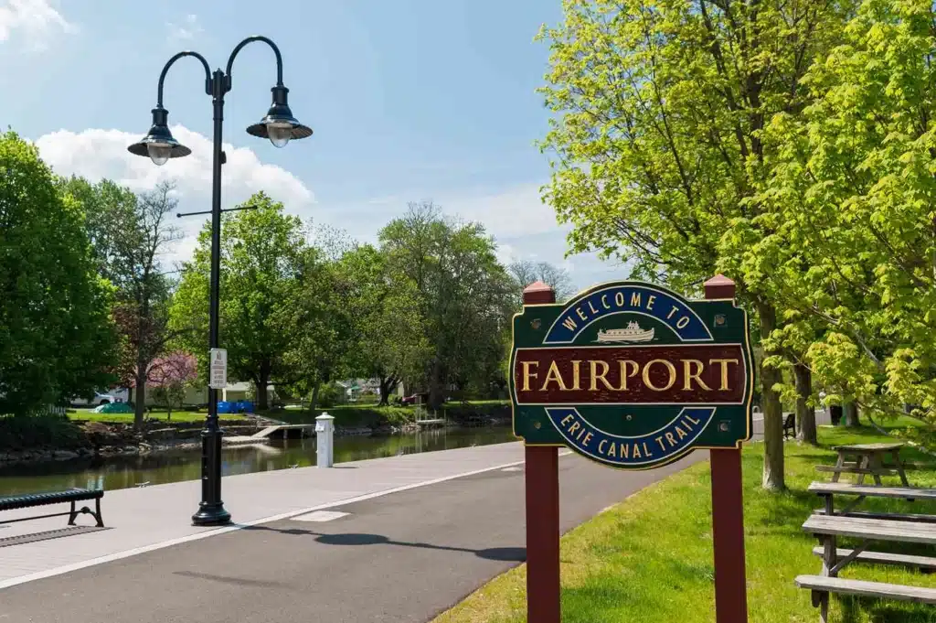 Fairport, NY